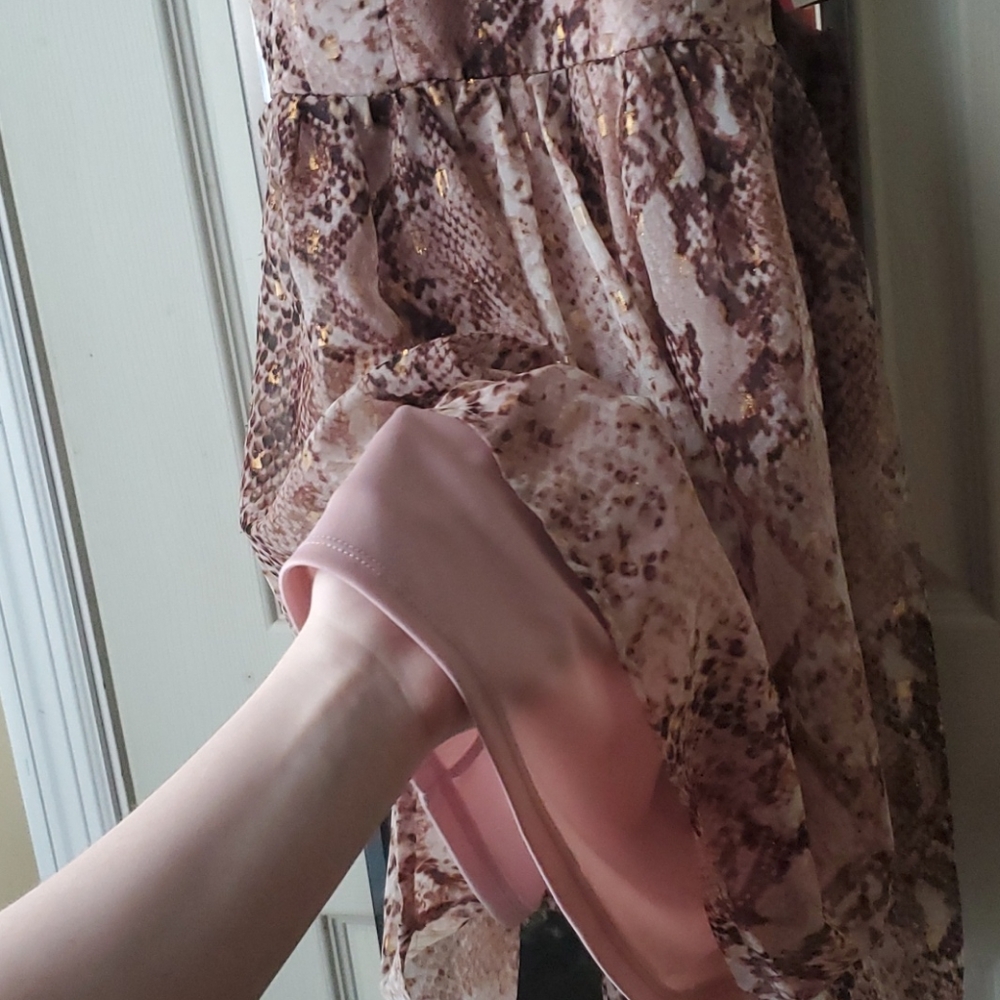 Dress - Picture 4 of 4